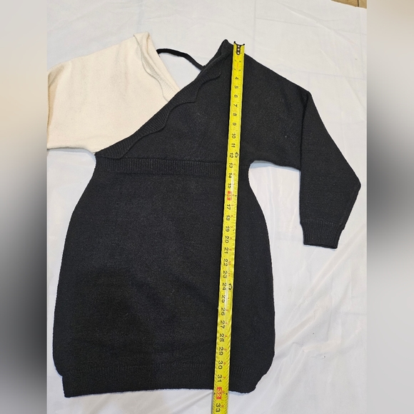 Mini long sleeves dress. Size M - Picture 3 of 4